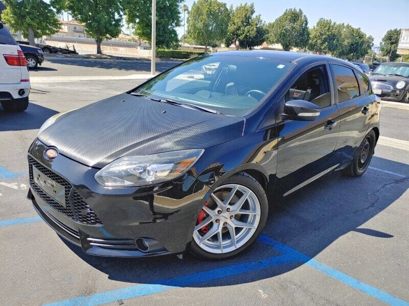 Used 2014 Ford Focus ST w/ Equipment Group 202A image 5