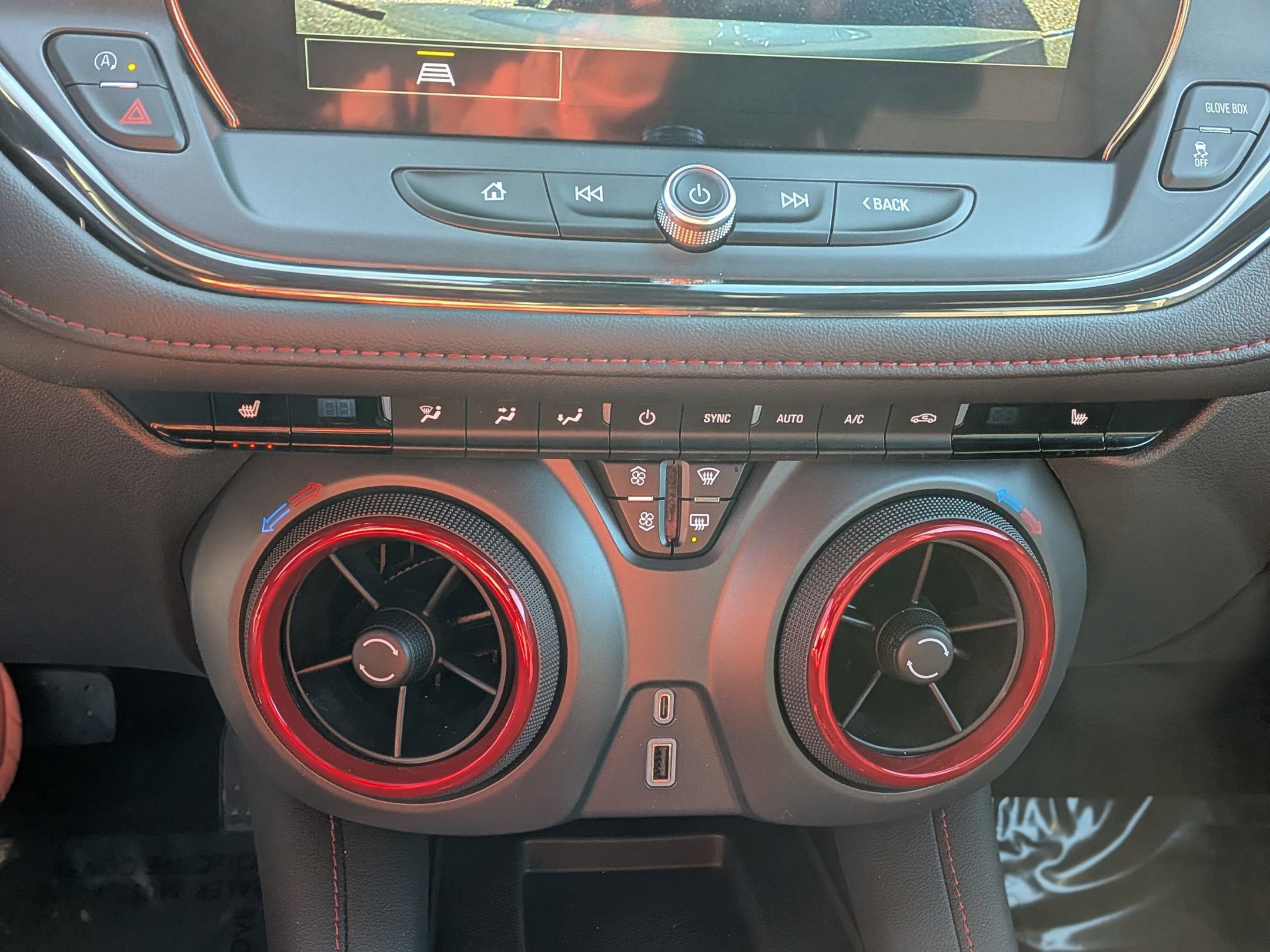 Certified 2025 Chevrolet Blazer RS image 29