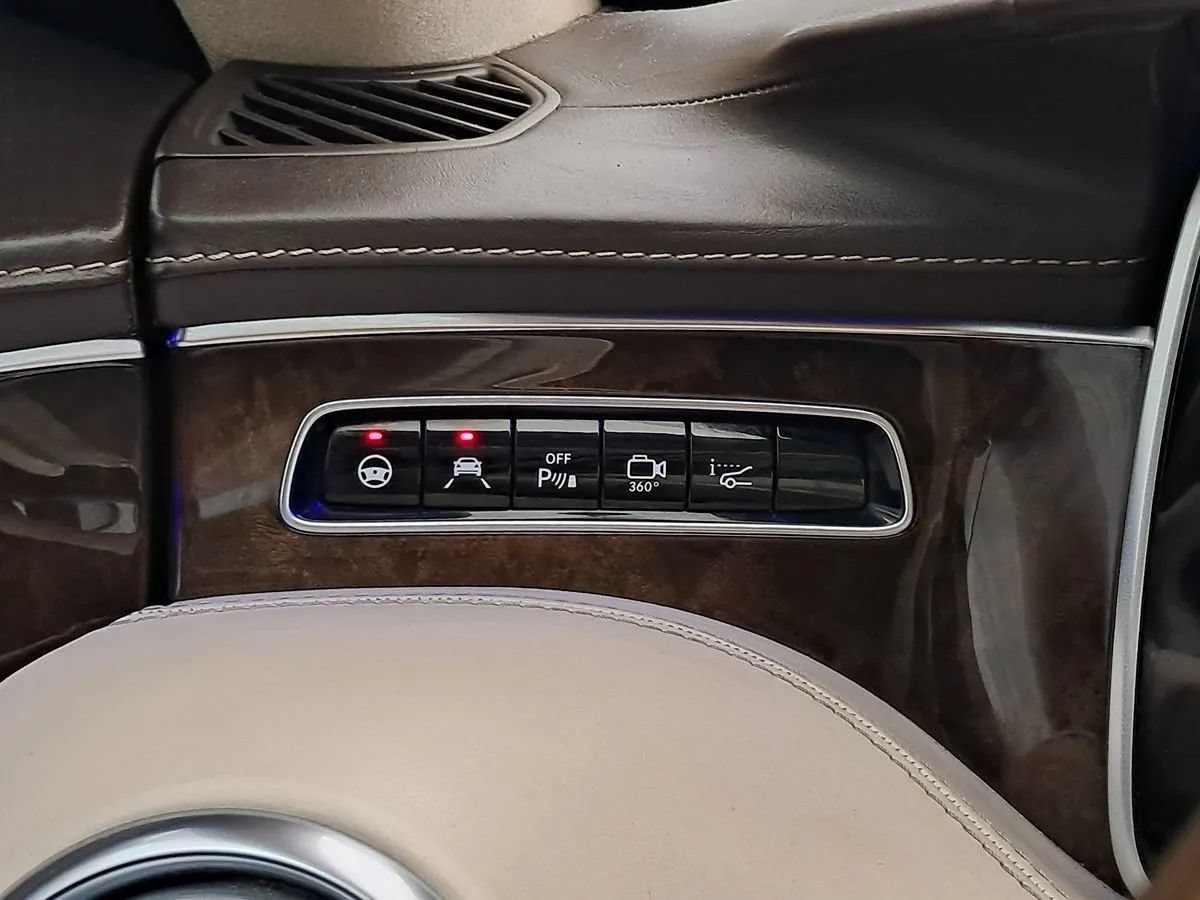 Used 2015 Mercedes-Benz S 550 4MATIC Coupe image 19
