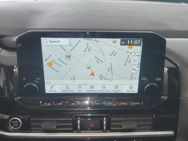 Used 2024 Nissan Pathfinder SL AWD/4WD image 20