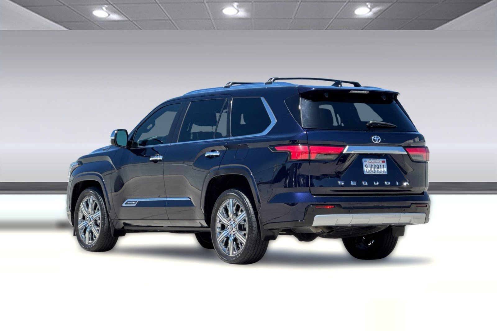 Certified 2023 Toyota Sequoia Capstone AWD/4WD image 7