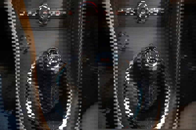 Used 2006 Pontiac Solstice Convertible w/ Premium Package image 38