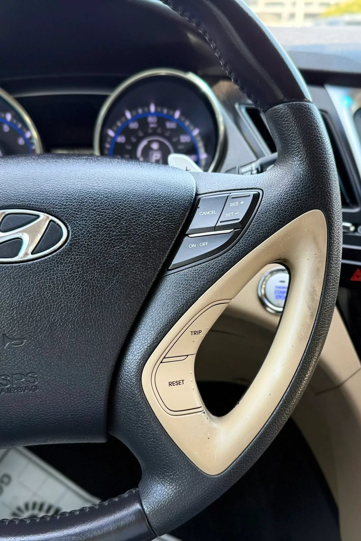 Used 2013 Hyundai Sonata Limited w/ Premium Pkg FWD image 15