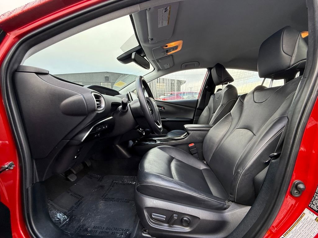Used 2020 Toyota Prius Prime Limited FWD image 22