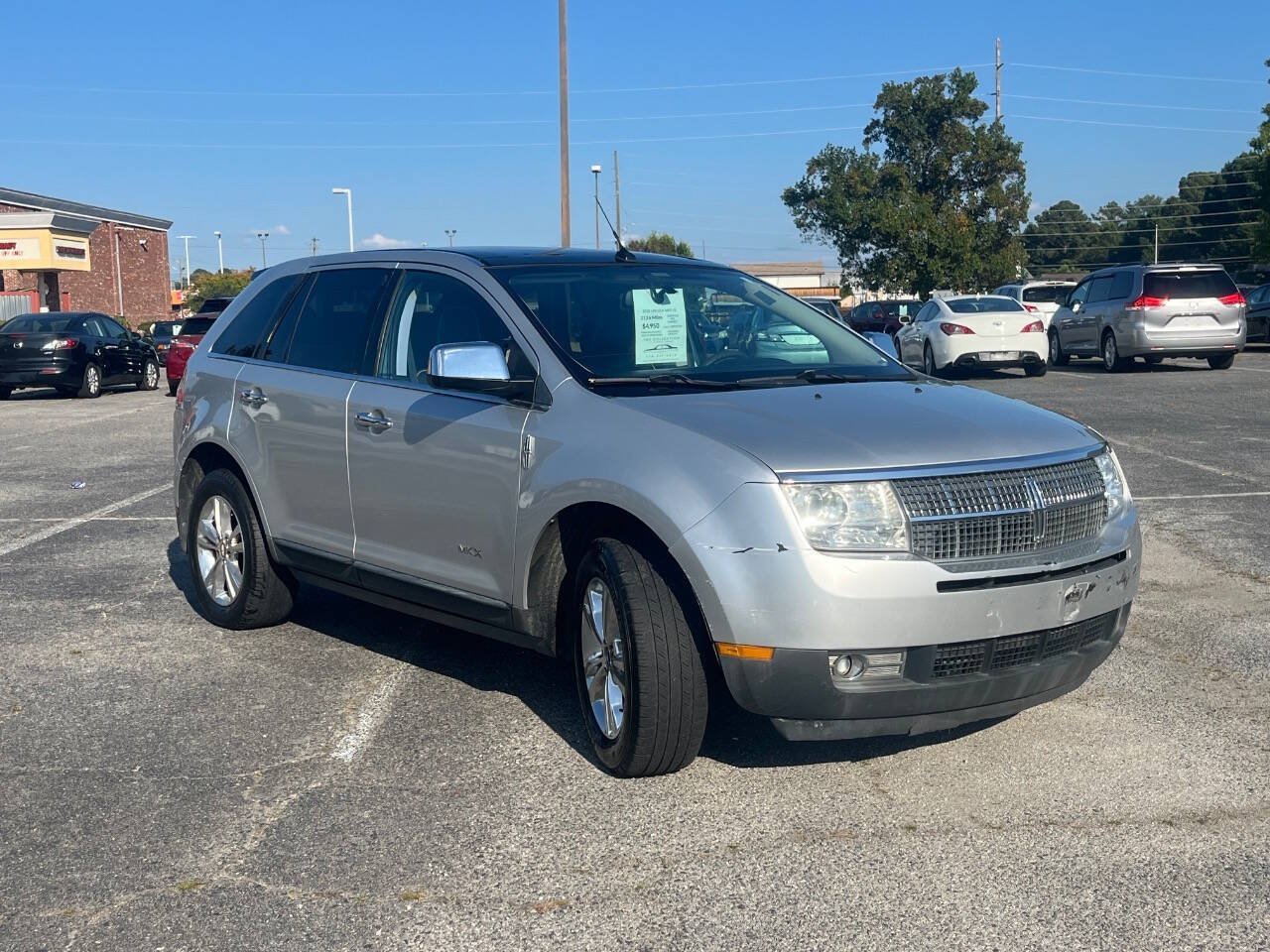 Used 2010 Lincoln MKX AWD image 3