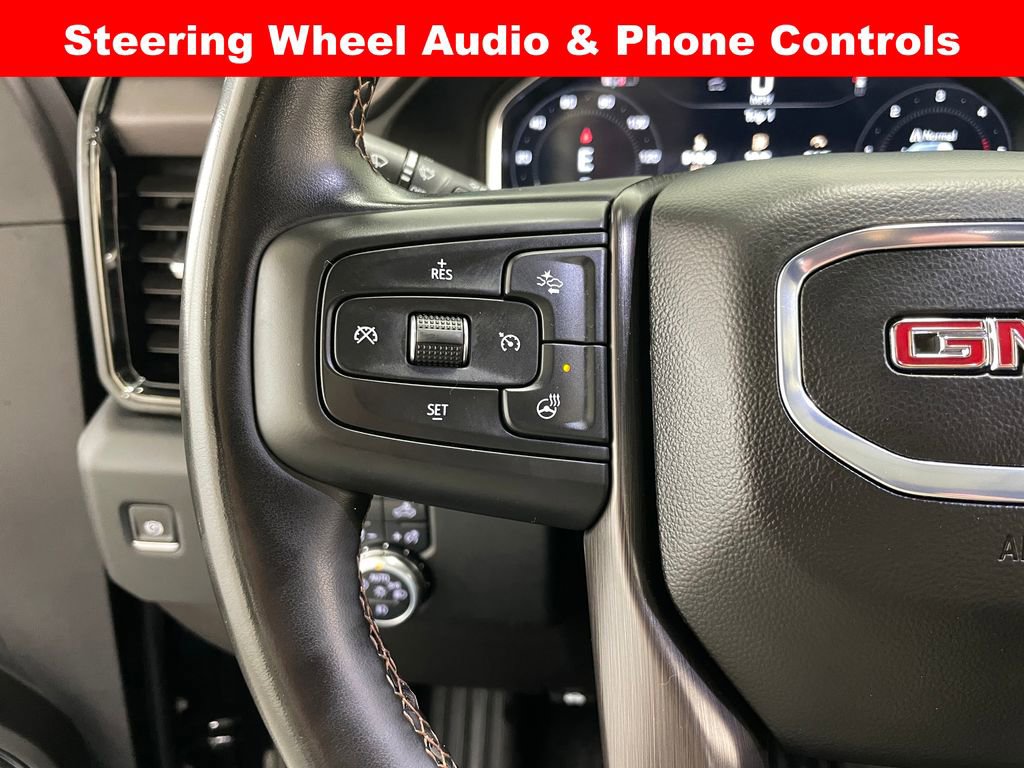 Used 2025 GMC Sierra 2500 AT4 image 32