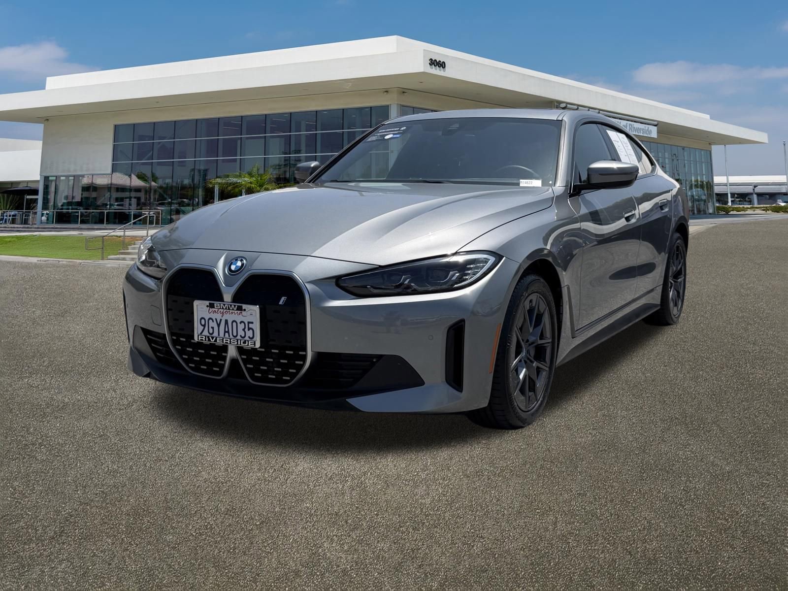 Certified 2023 BMW i4 eDrive40 w/ Premium Package RWD image 5