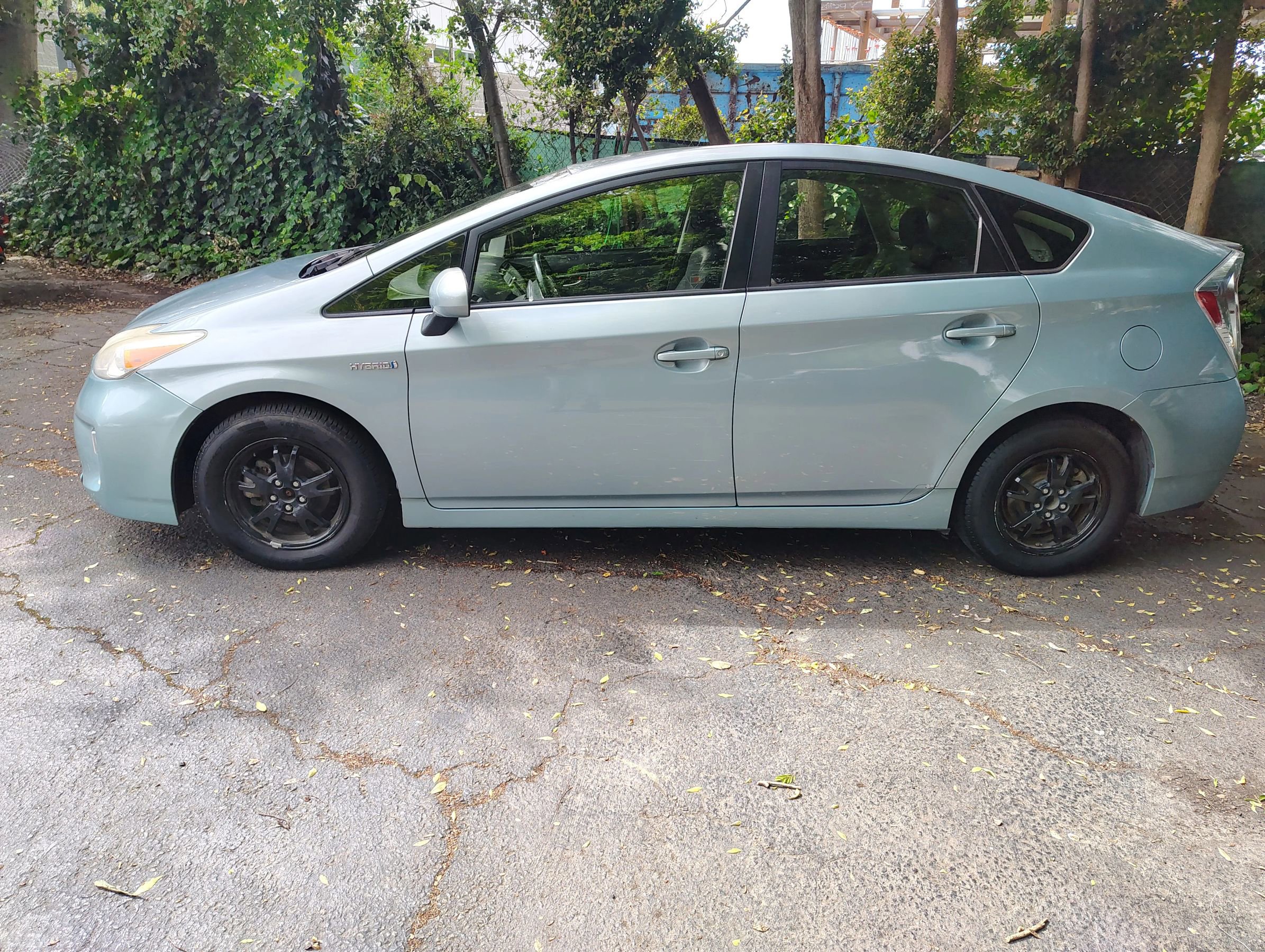Used 2013 Toyota Prius Four image 2