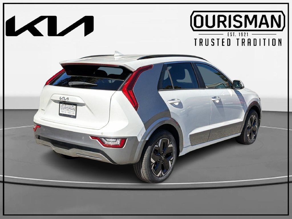Used 2024 Kia Niro Wave w/ Wave Preserve Package FWD image 4