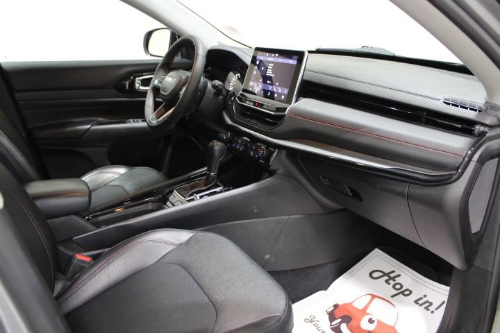 Used 2022 Jeep Compass Trailhawk image 26