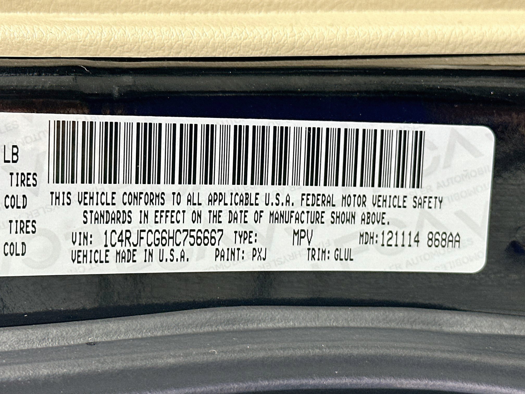 Used 2017 Jeep Grand Cherokee Overland AWD/4WD image 32