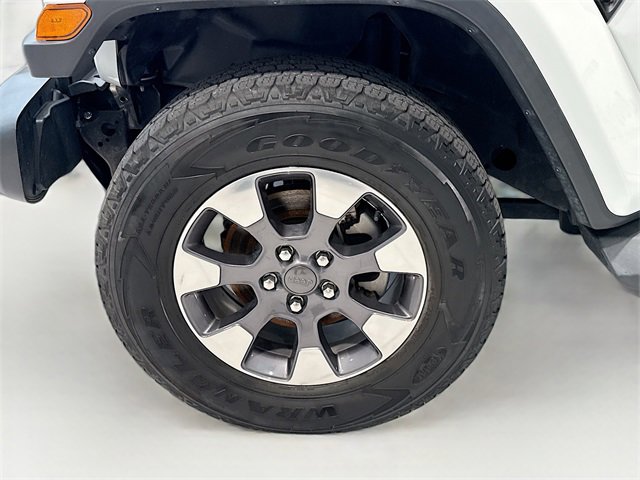 Used 2018 Jeep Wrangler Unlimited Sahara image 26