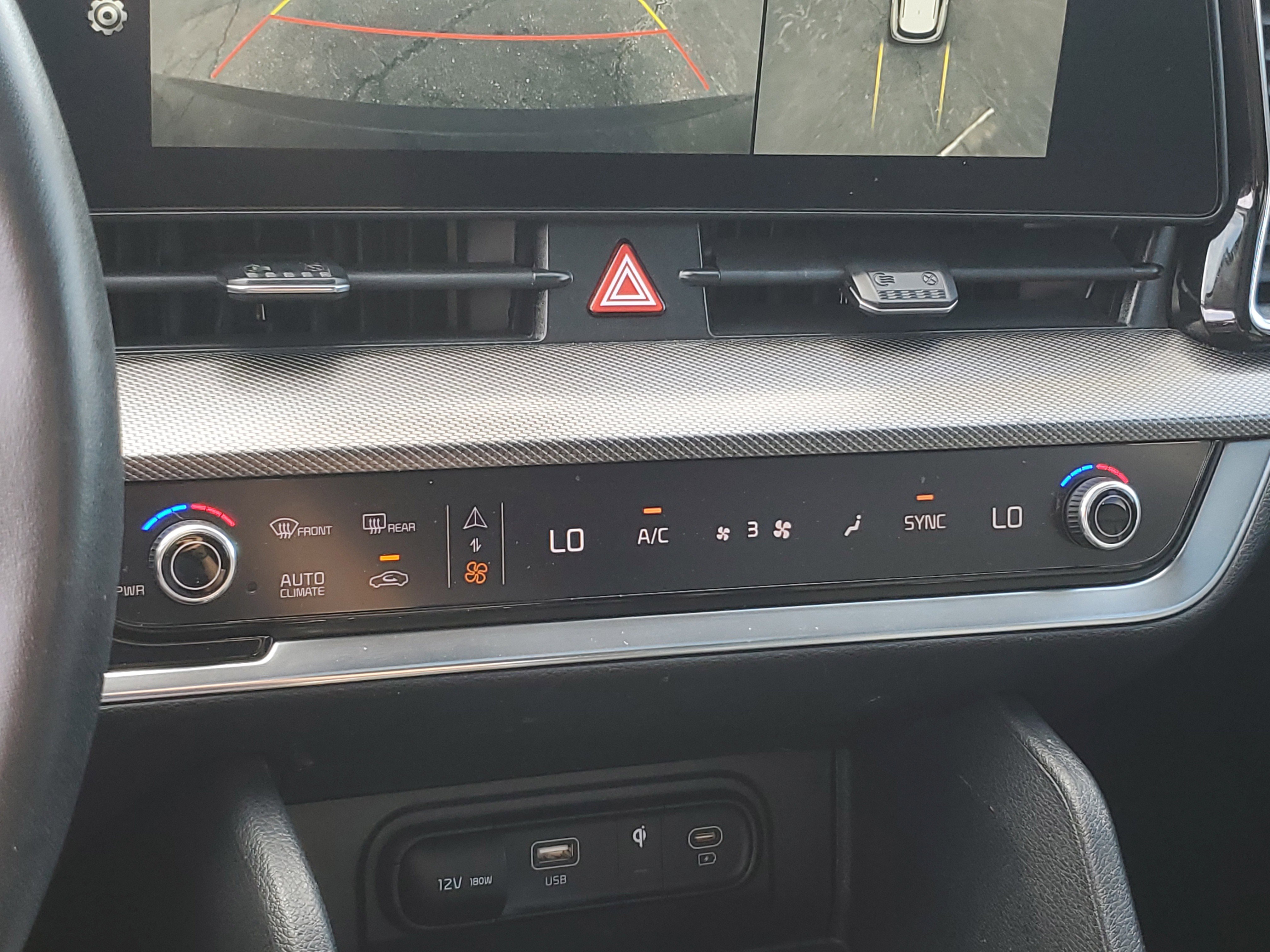 Used 2023 Kia Sportage SX image 19