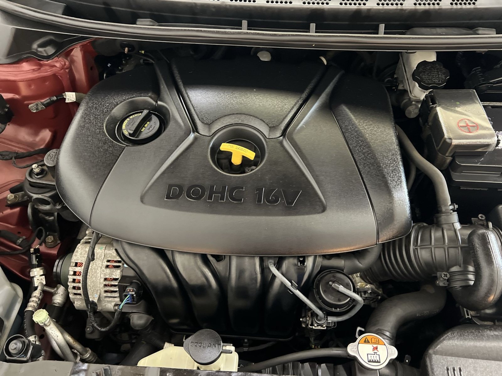 Used 2014 Hyundai Elantra SE FWD image 24