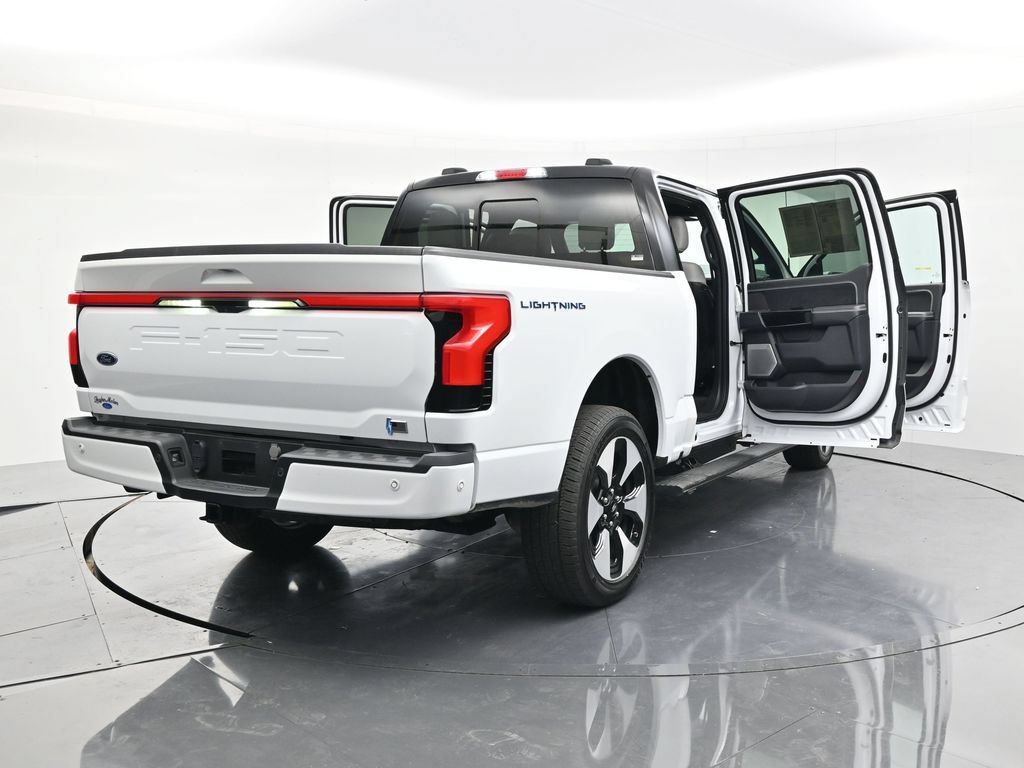 Used 2023 Ford F150 Lightning Platinum AWD/4WD image 53