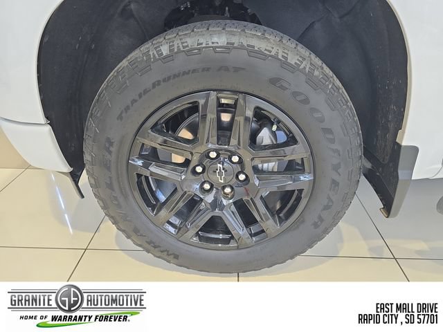 Used 2024 Chevrolet Silverado 1500 RST w/ Rally Edition AWD/4WD image 27