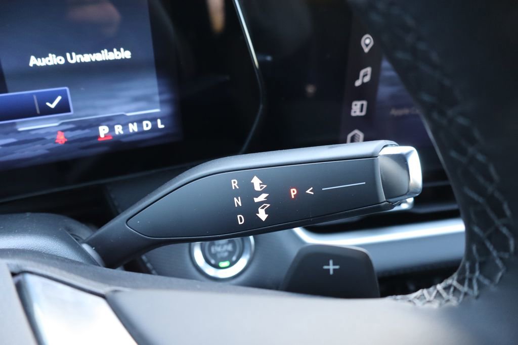 New 2026 Chevrolet Equinox LT w/ Safety and Technology Package FWD image 9