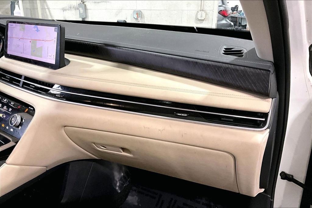 Certified 2025 INFINITI QX60 Sensory image 27