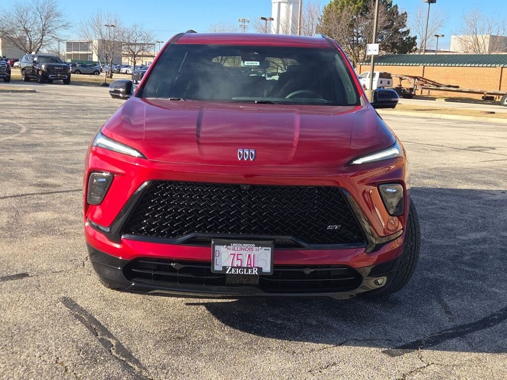 New 2026 Buick Enclave Sport Touring w/ LPO, Floor Liner Package image 5