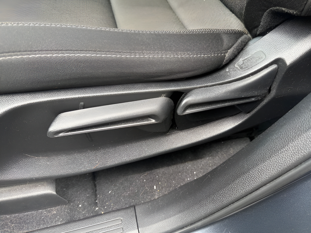 Certified 2024 Honda CR-V LX image 10