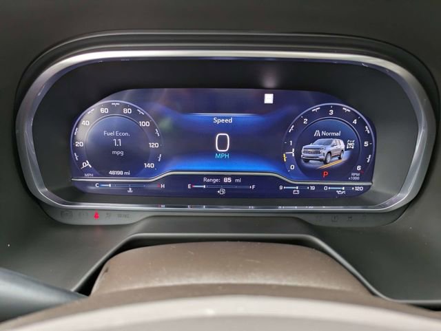 Used 2023 Chevrolet Tahoe Z71 w/ Luxury Package AWD/4WD image 31