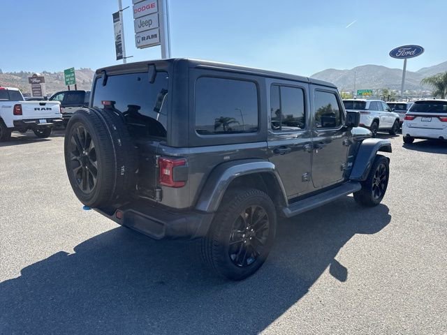 Used 2022 Jeep Wrangler Unlimited Sahara image 11