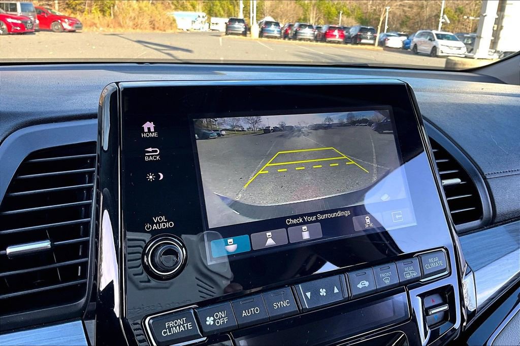 Used 2023 Honda Odyssey Elite image 13