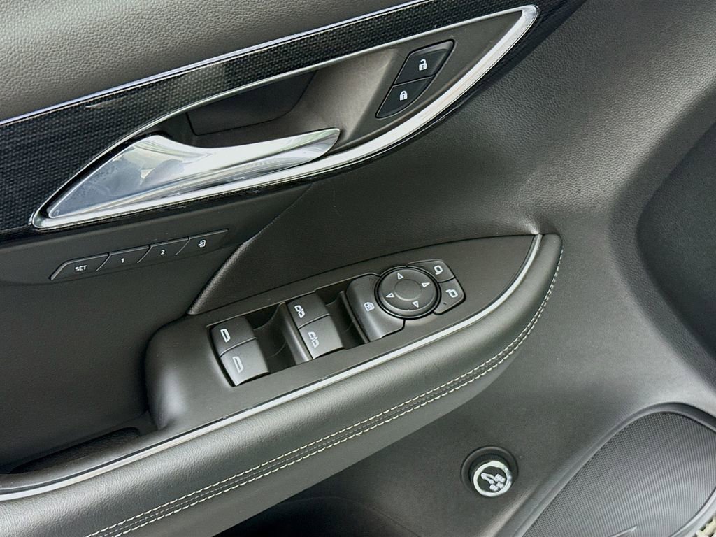 Used 2023 Buick Envision Essence w/ Sport Touring Package image 17