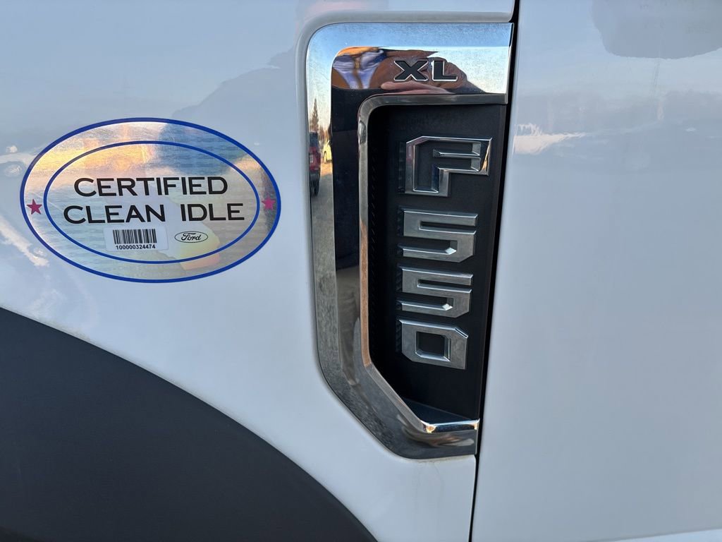 Used 2019 Ford F550 4x4 Crew Cab Super Duty image 13