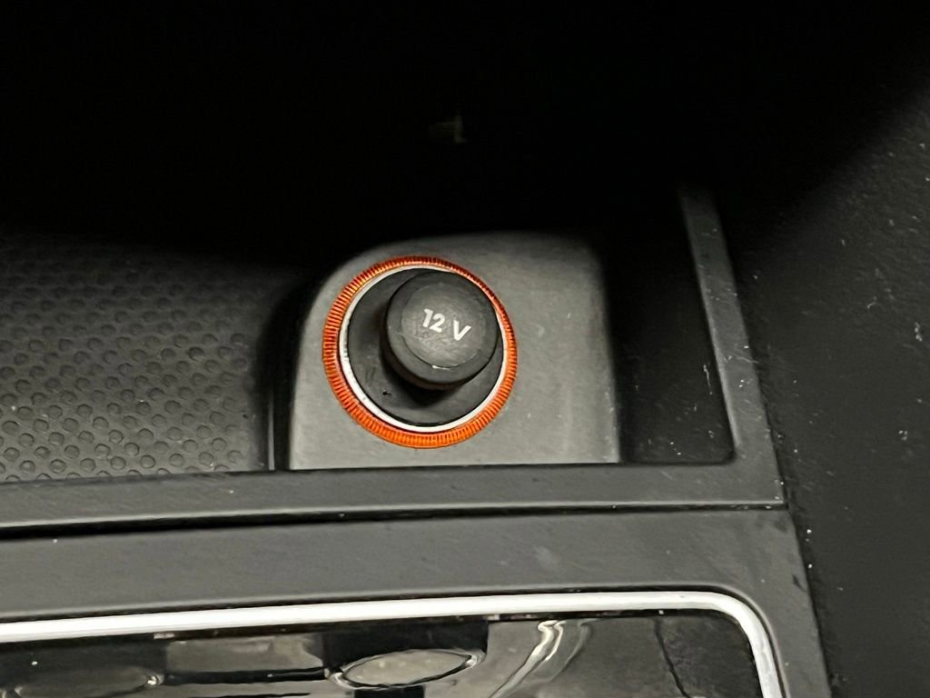 Used 2015 Volkswagen Passat 1.8T Wolfsburg Edition image 9