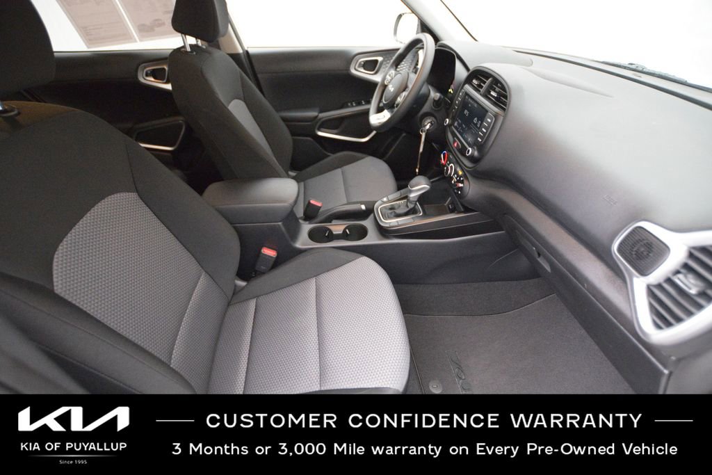 Certified 2024 Kia Soul LX w/ Option Group 015 image 16
