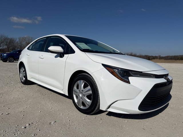 Used 2024 Toyota Corolla LE image 7