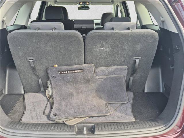 Used 2019 Kia Sorento AWD V6 image 6