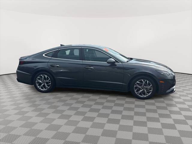 Certified 2023 Hyundai Sonata SEL w/ Convenience Package FWD image 7
