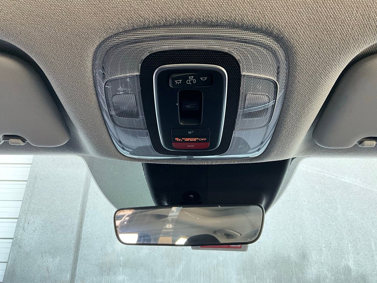 Used 2025 Hyundai Elantra SEL image 15