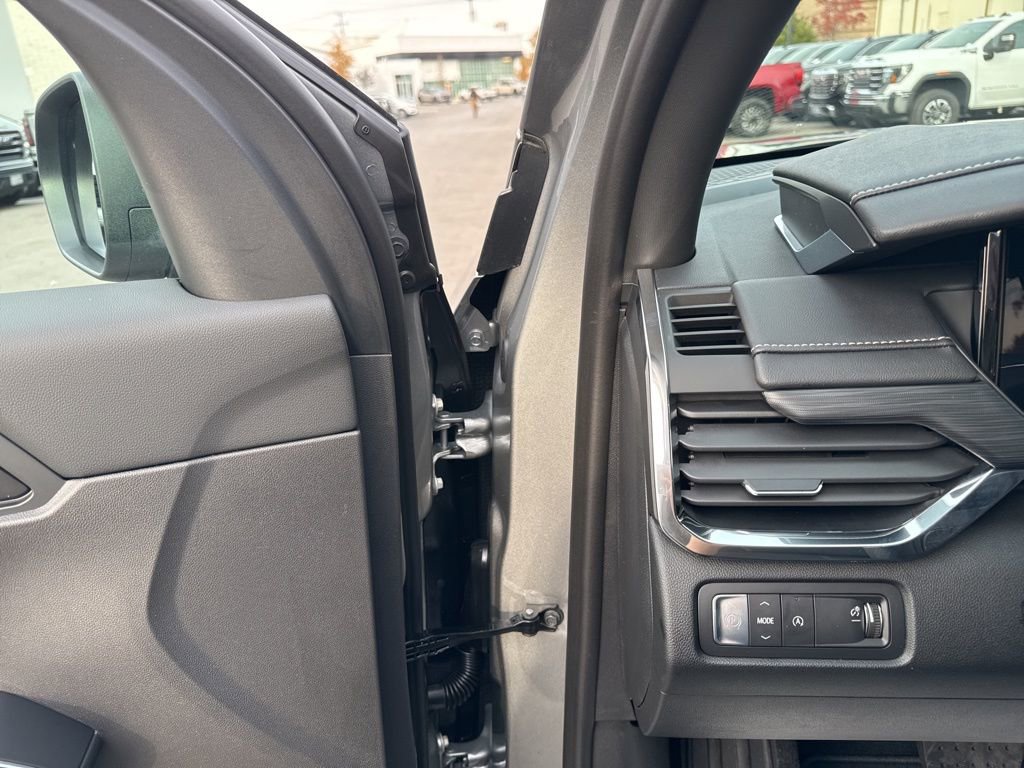 New 2026 GMC Acadia Elevation w/ Black Edition image 14