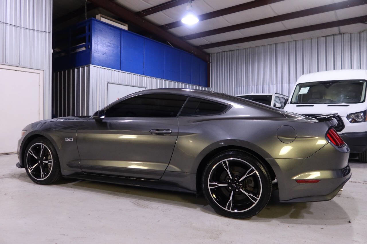 Used 2016 Ford Mustang GT Premium image 2