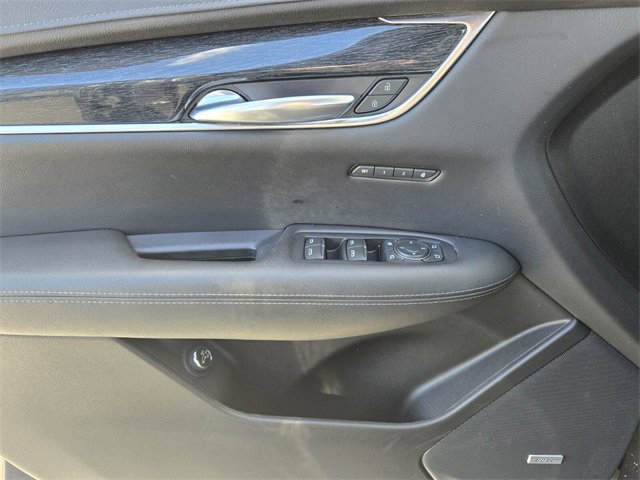 Used 2022 Cadillac XT5 Premium Luxury image 32