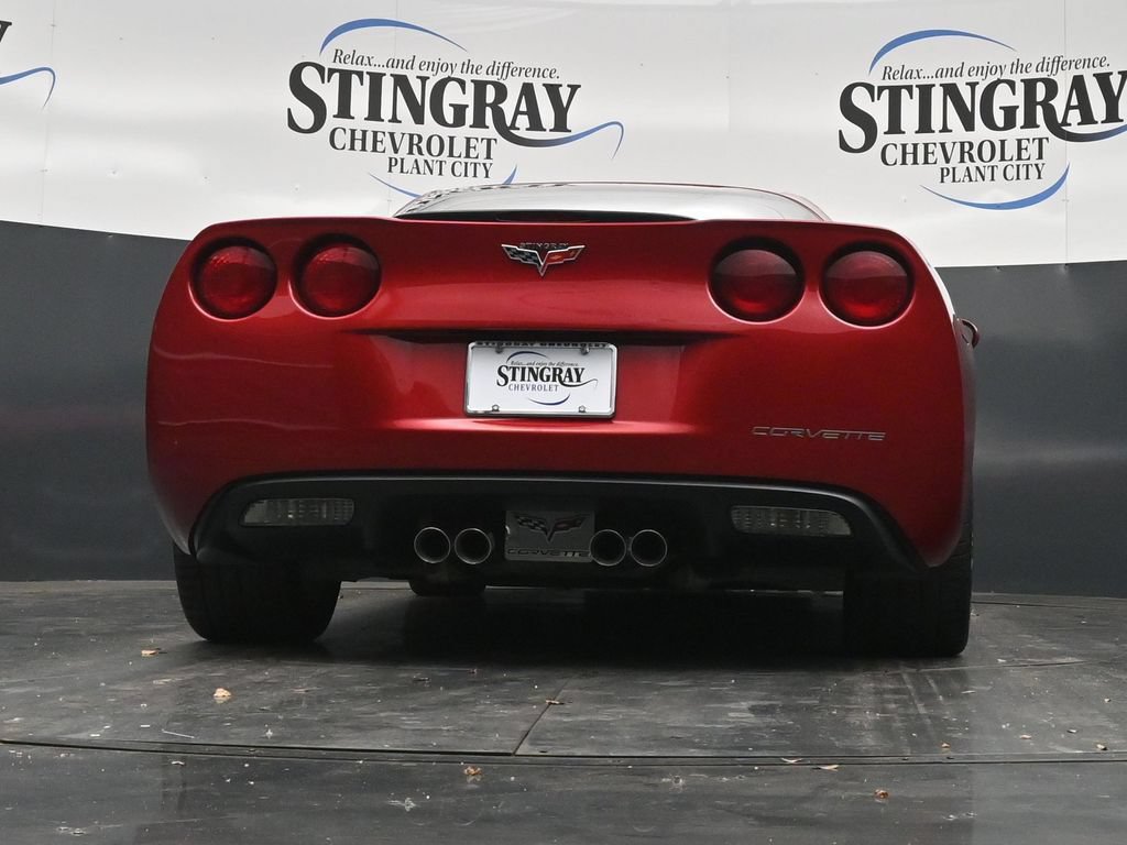 Used 2005 Chevrolet Corvette Coupe w/ Preferred Equipment Group RWD image 31