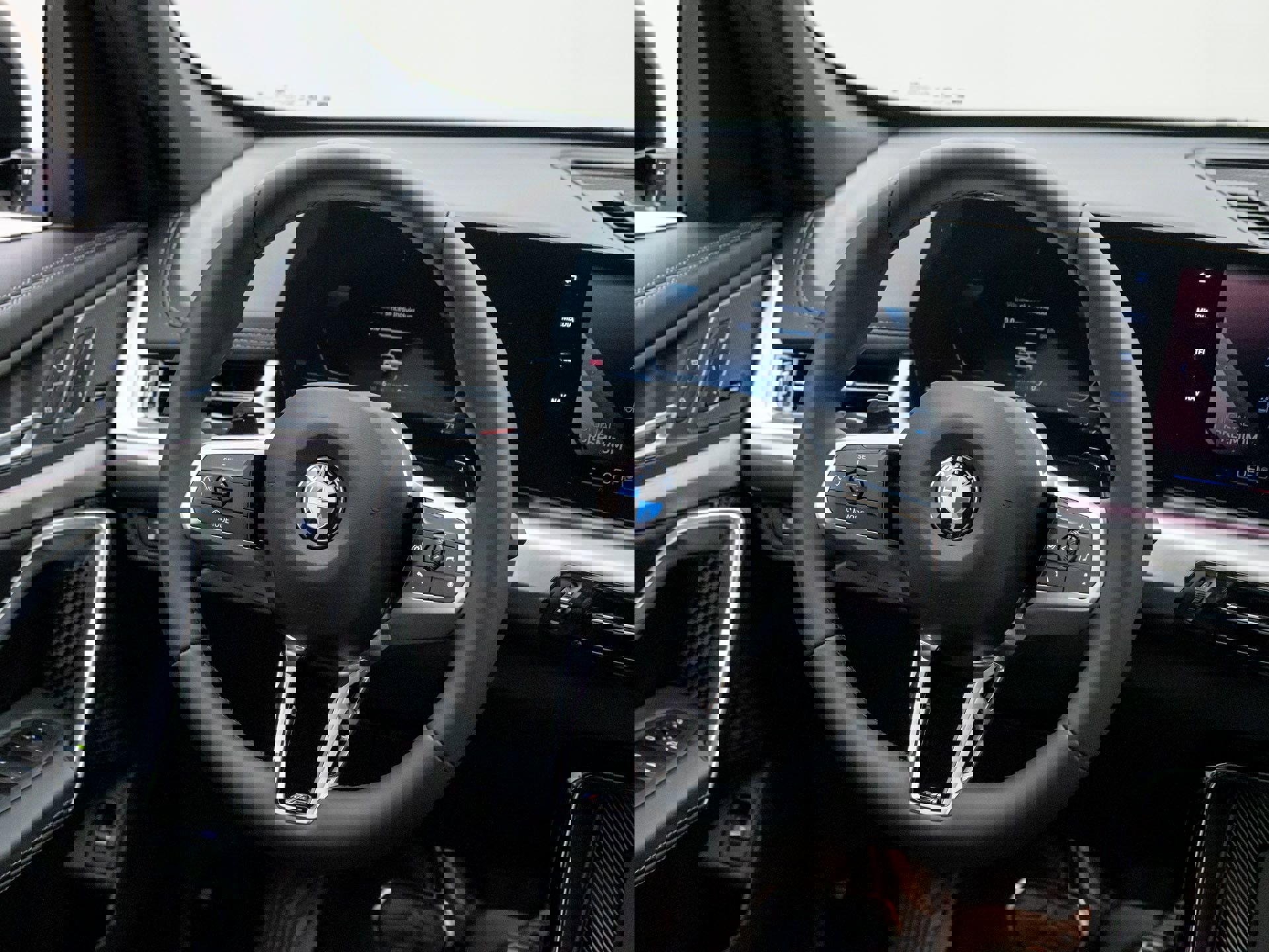 Used 2026 BMW X1 xDrive28i image 11