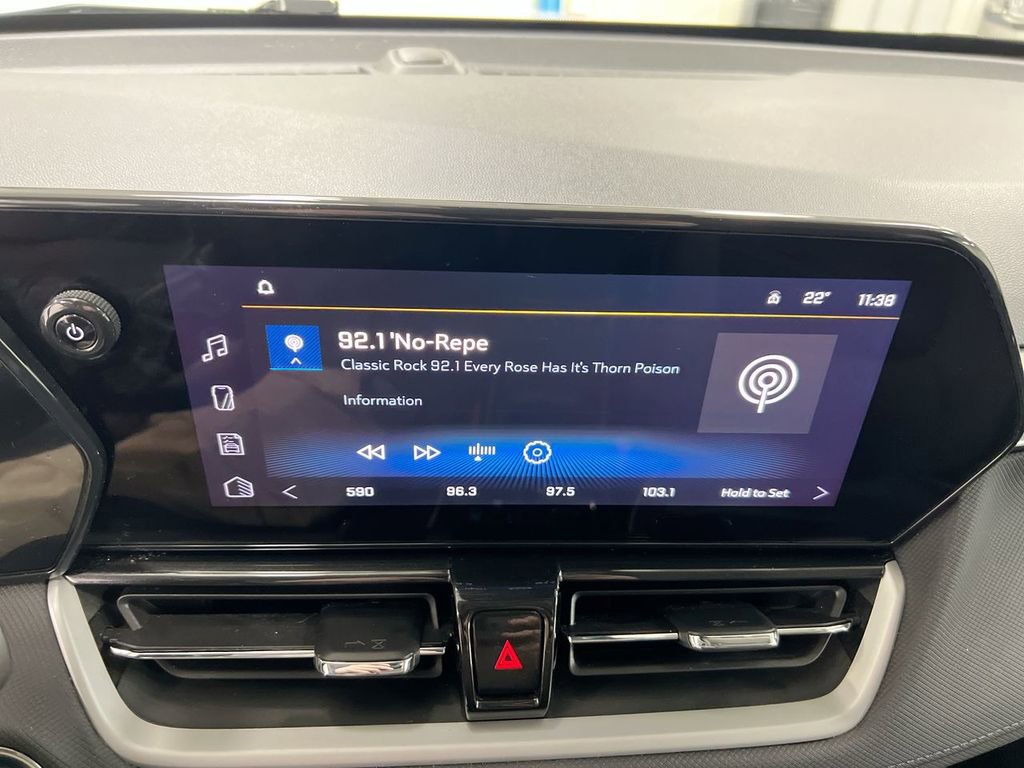 Used 2025 Chevrolet TrailBlazer LT image 14