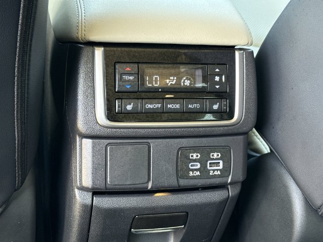 Certified 2025 Subaru Ascent Limited AWD/4WD image 11