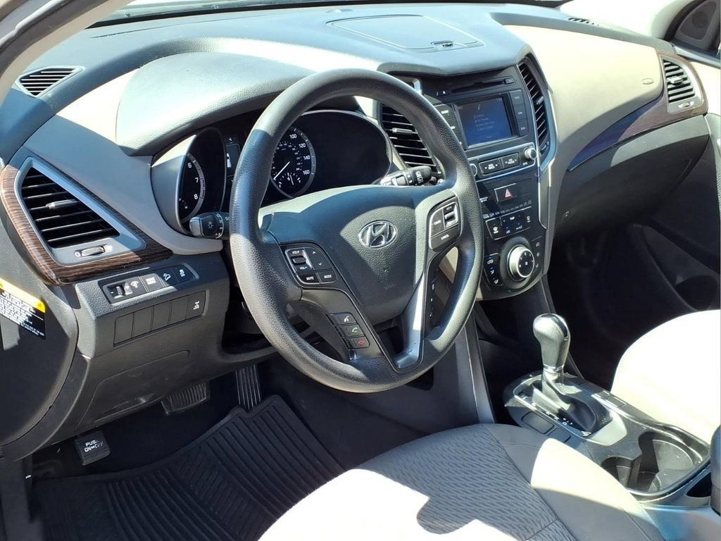Used 2017 Hyundai Santa Fe Sport AWD/4WD image 16