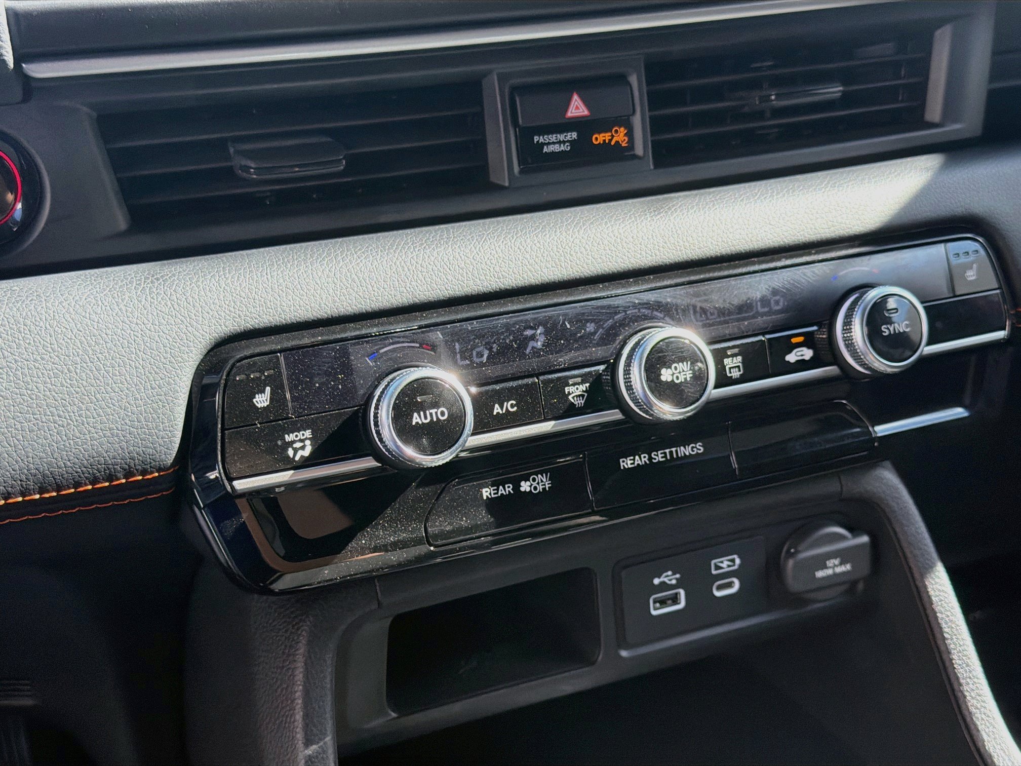 Used 2025 Honda Pilot Sport image 14