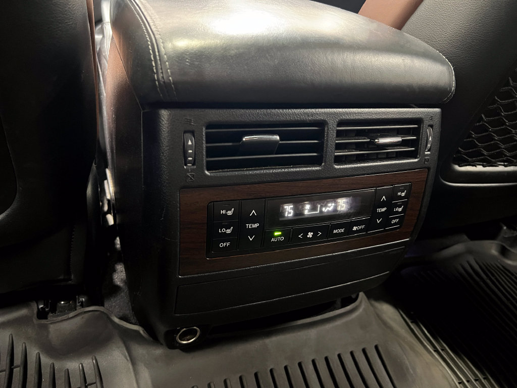Used 2019 Toyota Land Cruiser AWD/4WD image 28
