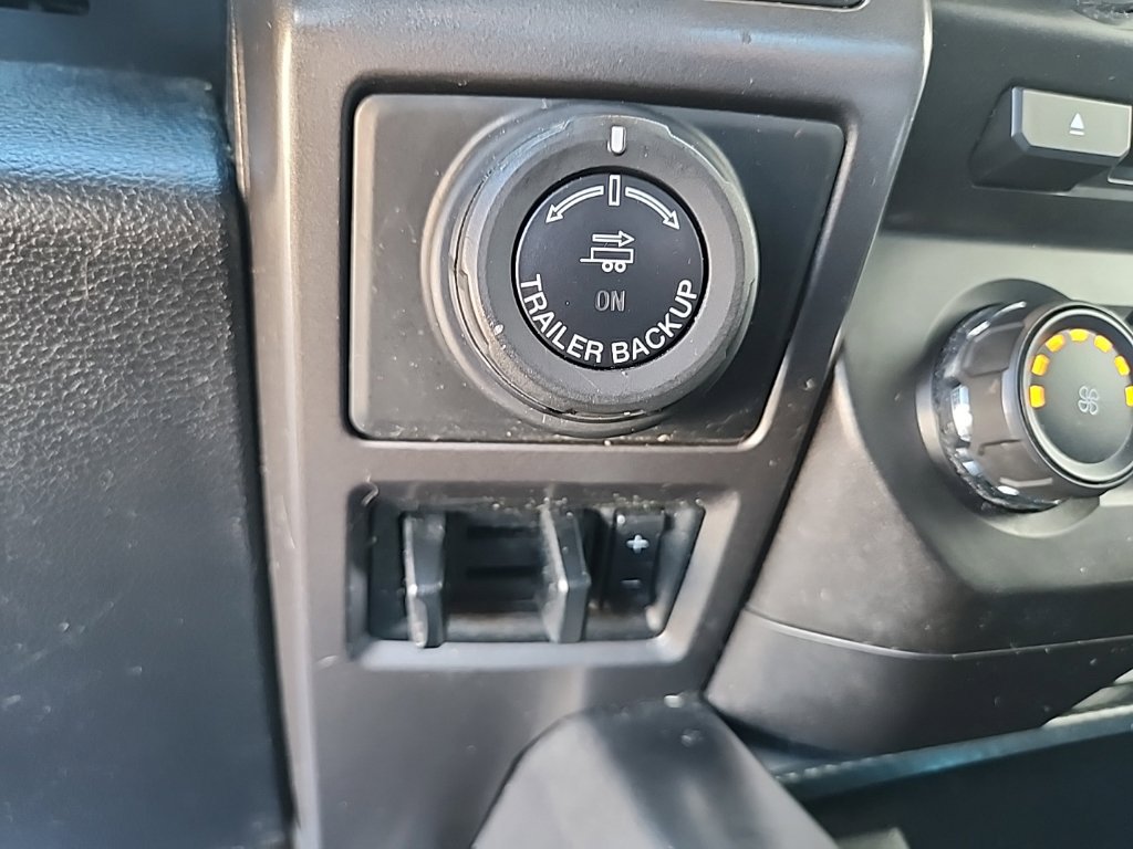 Used 2018 Ford F150 XLT w/ Equipment Group 302A Luxury AWD/4WD image 20