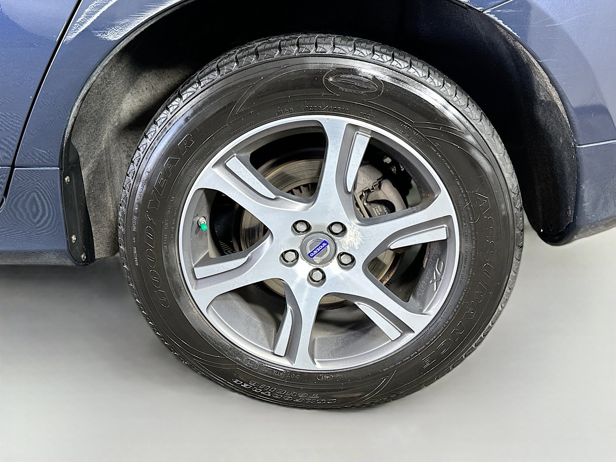 Used 2015 Volvo XC60 T6 Platinum AWD/4WD image 31