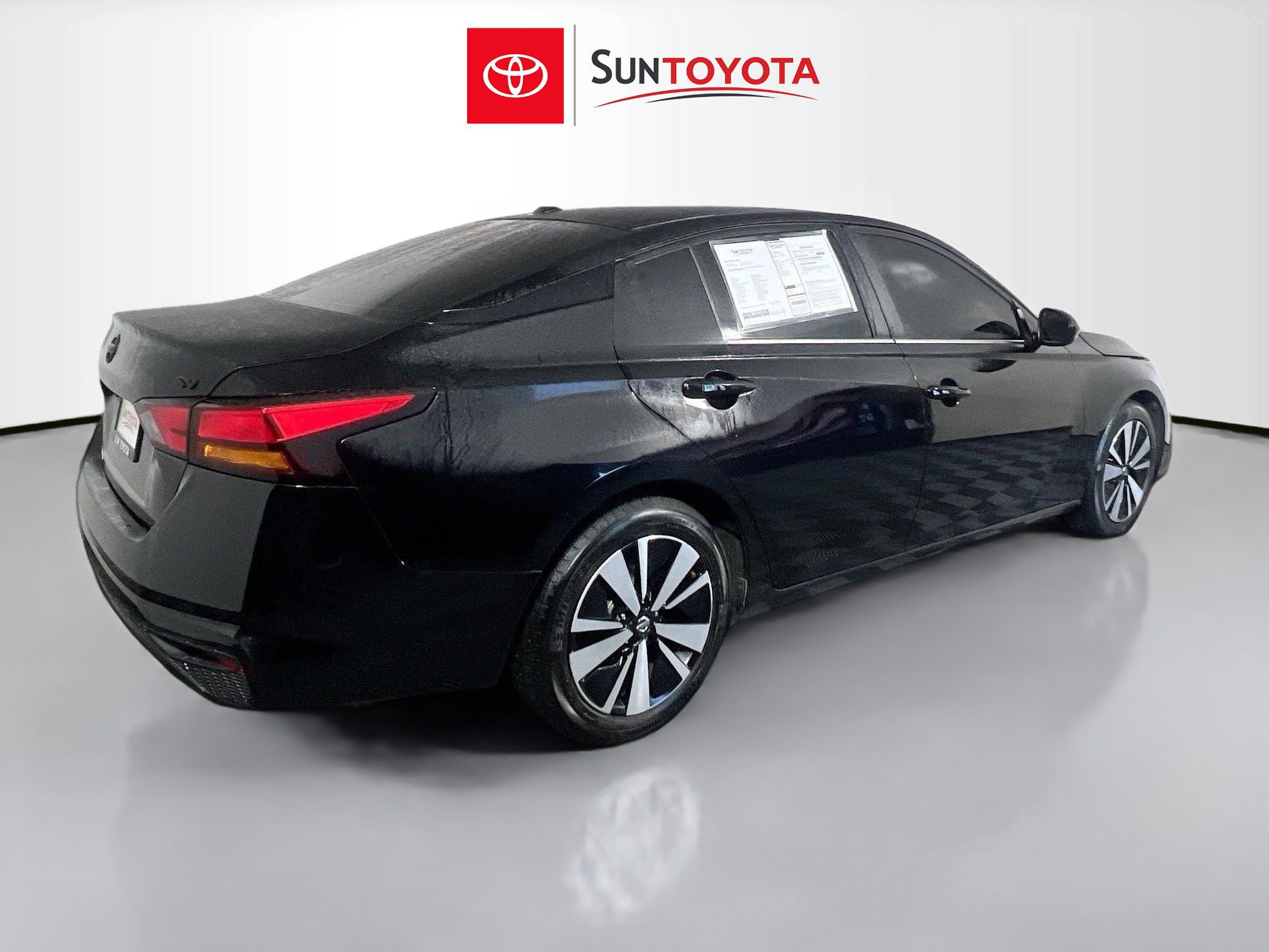 Used 2021 Nissan Altima 2.5 SV FWD image 4