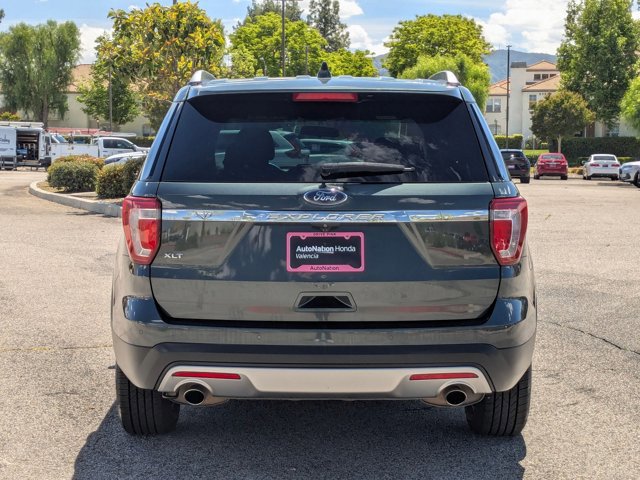 Used 2016 Ford Explorer XLT image 7