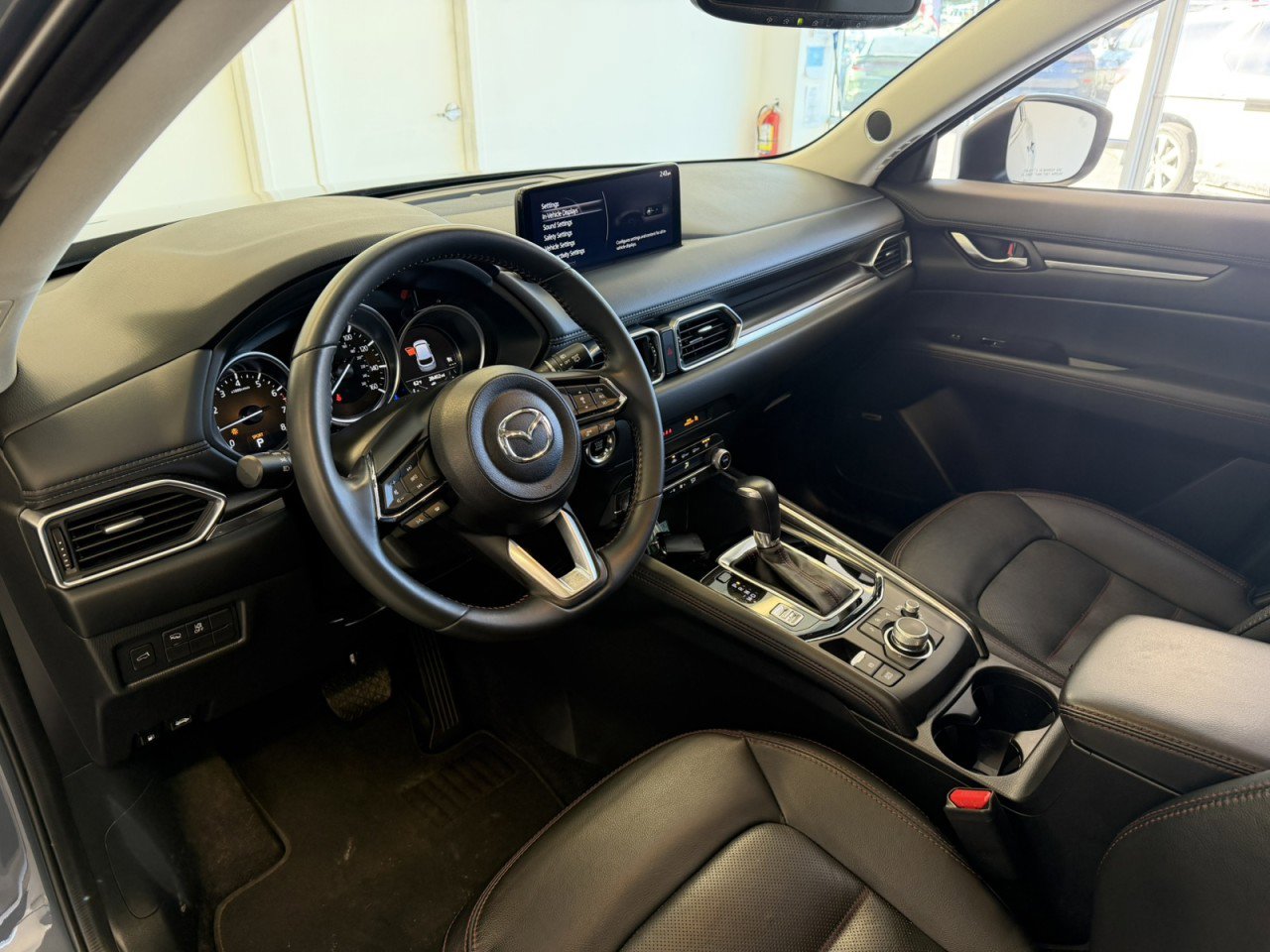 Used 2023 MAZDA CX-5 Carbon Edition AWD/4WD image 23